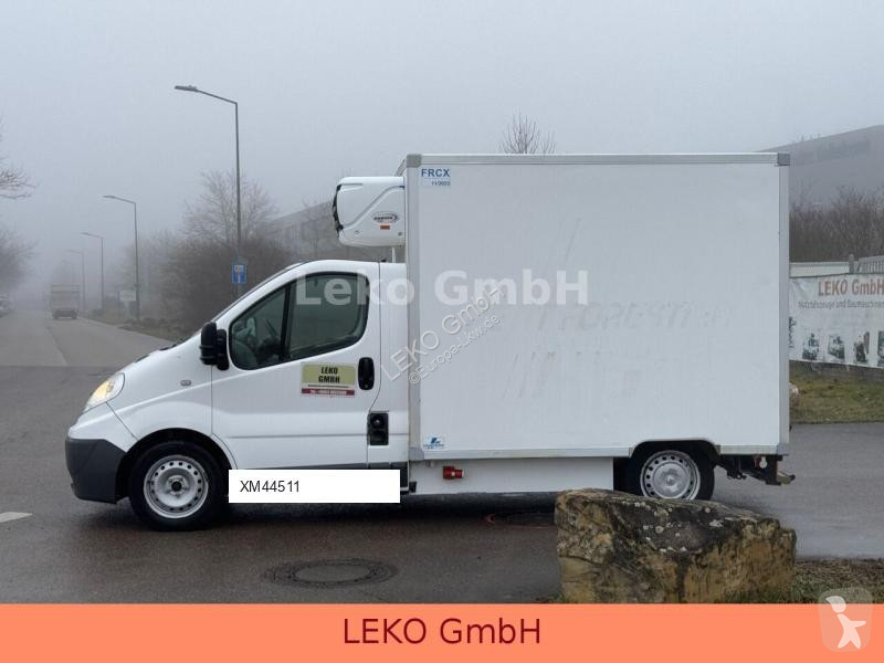 Lastbil Fiat Trafic Mit Carrier Xarios 600