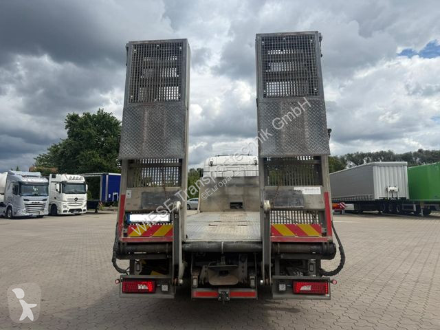 Camion Scania G450 Baumaschinentransporter mit...