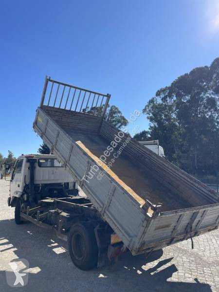 Camion Mitsubishi