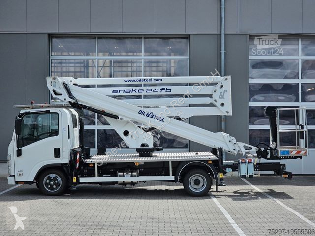 Lastbil Isuzu Teleskop-Bühne *24m* Strom,-...