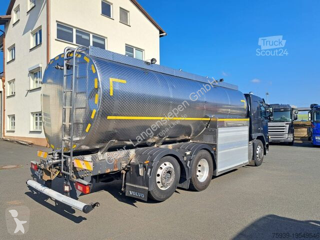 Camion Volvo 6x2 ISOLIERT