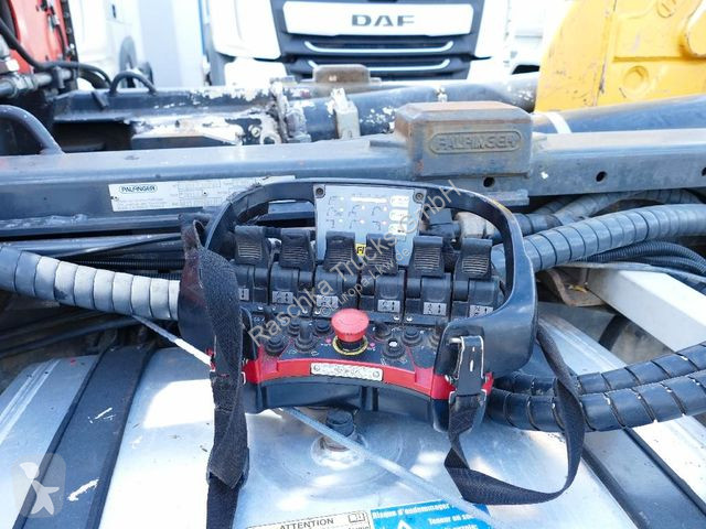 Camion Scania P400 Abrollkipper/Kran PAFINGER*