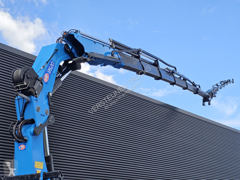 Kamion MAN 35.480 8x4-4 / HMF 85 t/m + JIB / WINCH