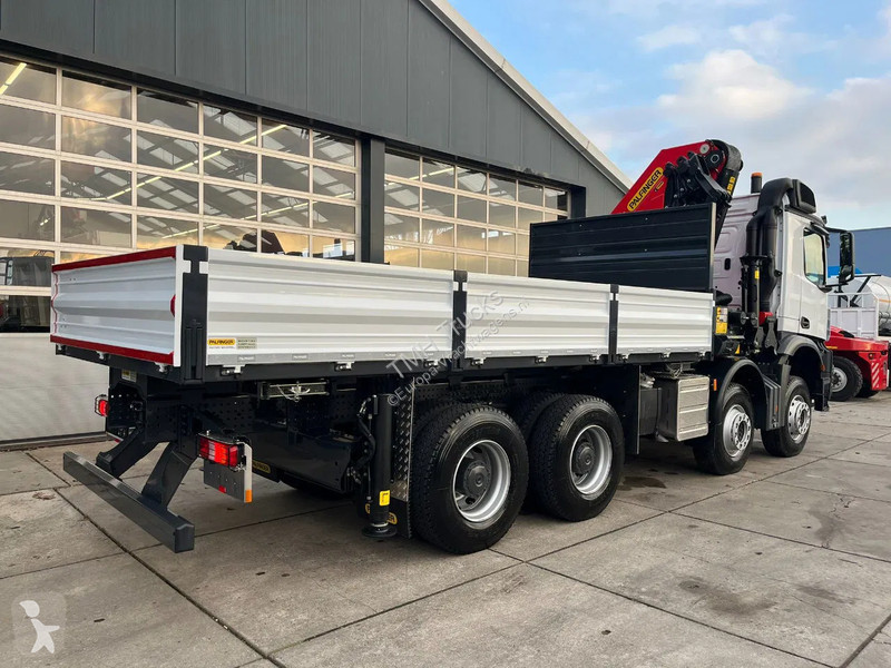 Kamion Mercedes 4140 K 8x4 Crane Truck