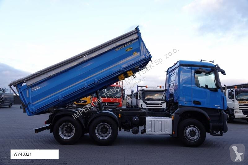 Camion Mercedes AROCS
