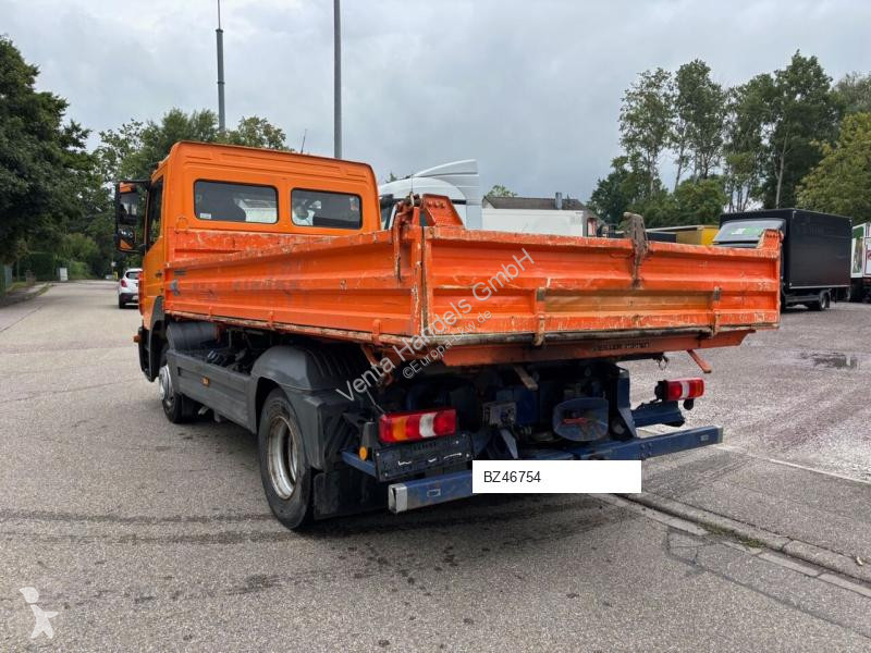Kamion Mercedes III 818