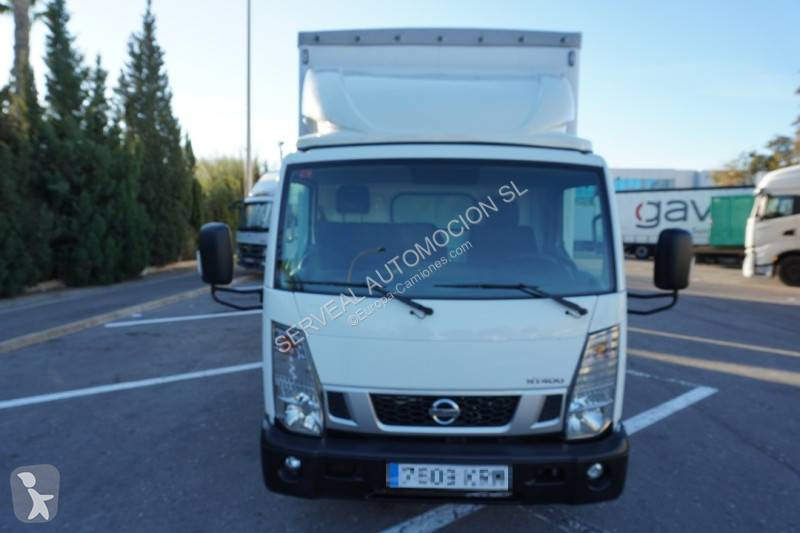 Camion Nissan