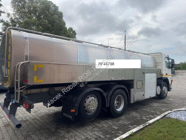 Camion Volvo FM 380