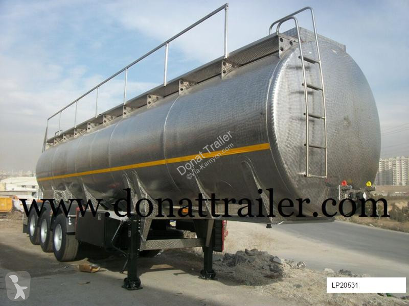 Camião  Stainless Steel Tanker