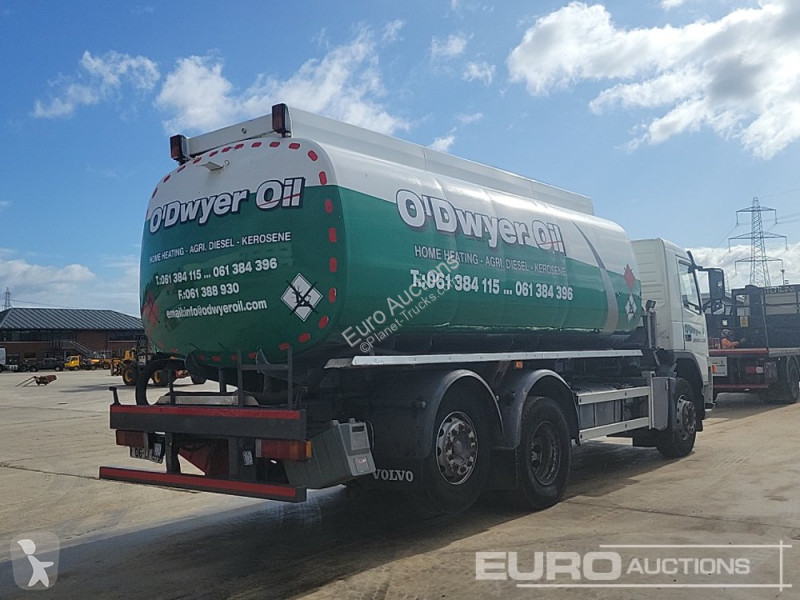 Camion Volvo FM300