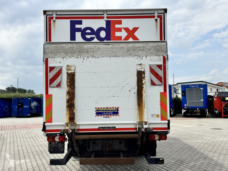 Camion Mercedes Atego 1224 Koffer mit Hebebühne