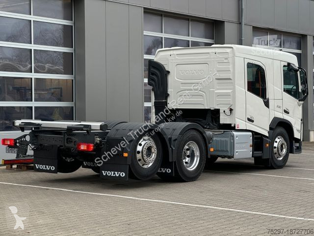 Camion Volvo FM 330 6x2 Doppelkabine...