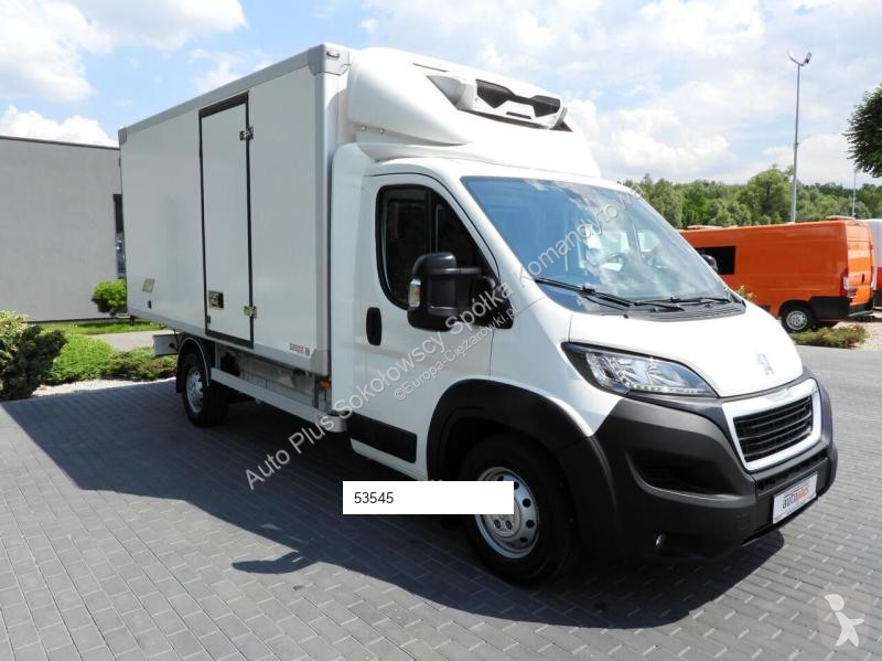 Camion Peugeot BOXER CHŁODNIA KONTENER 0*C 8...