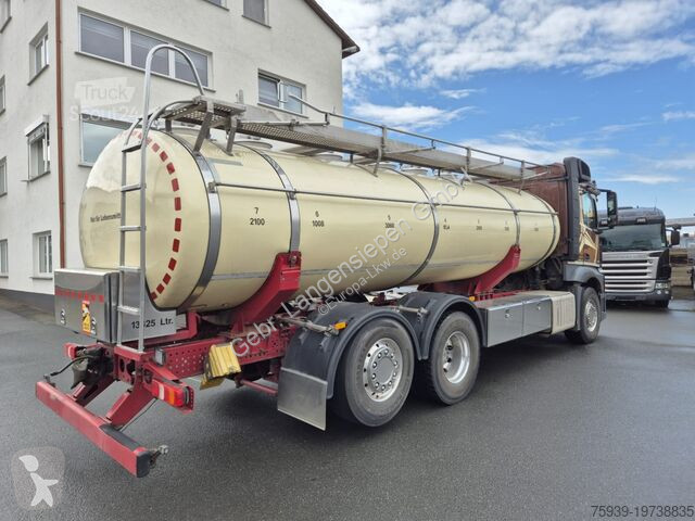 Camion Mercedes 2545 6x2 7 Kammern - 13325 Liter