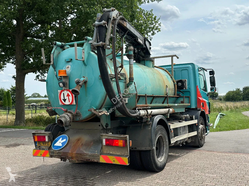 Vägmaskiner DAF 75250 WITH RAVO KZ7082/150...