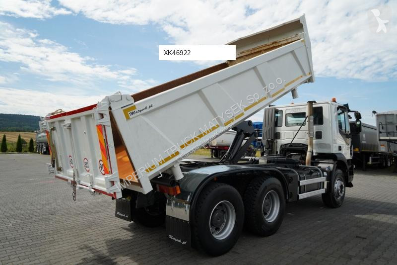 Camion Iveco TRAKKER 360