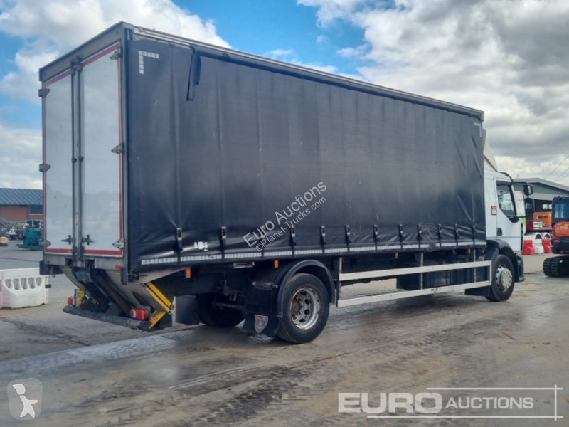 Camion Renault D18