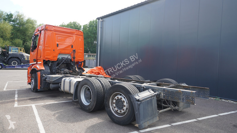 Kamion Mercedes ANTOS 2843 6x2 DAMAGED VEHIE