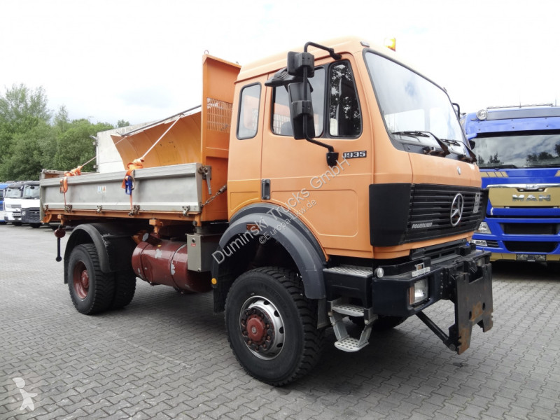 Kamion Mercedes SK AK 4X4 / Oldtimer