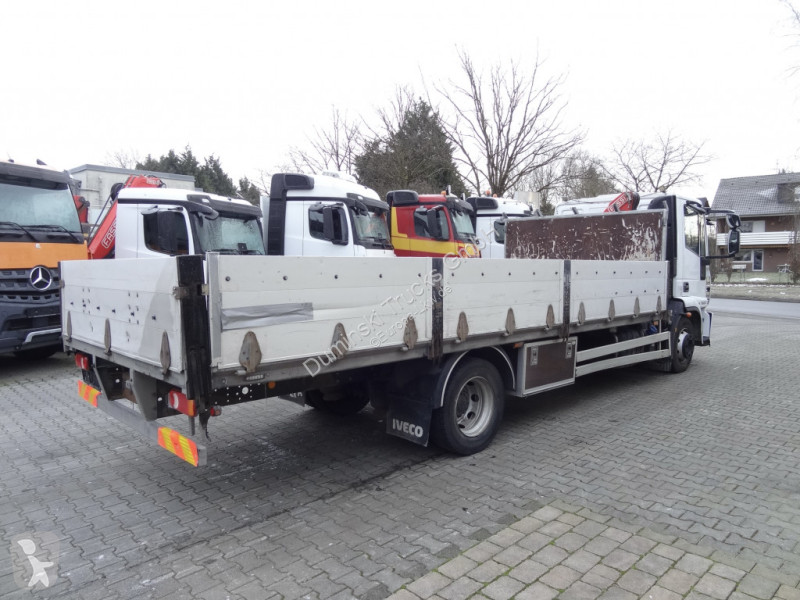Kamion Iveco EuroCargo 120E25 Fassi F38