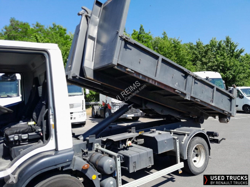 Camion Iveco Euro Cargo