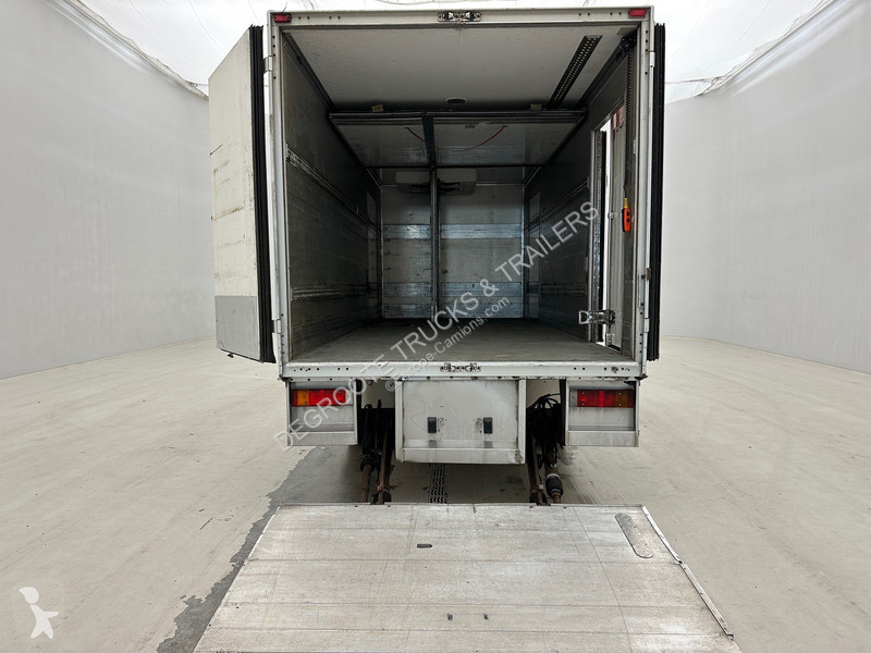 Camion Iveco 160E24