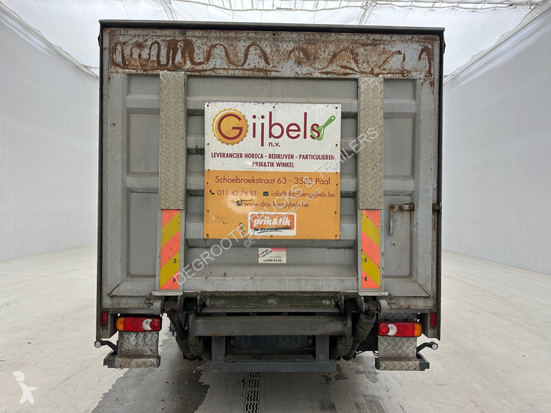 Camion Renault 180 DCi