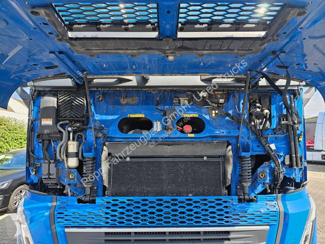 Kamion Volvo 500 6x4...