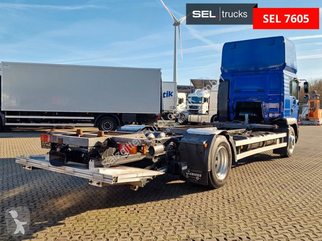 Camion MAN 18.340 4X2 LL / Ladebordwand / 3 Betten