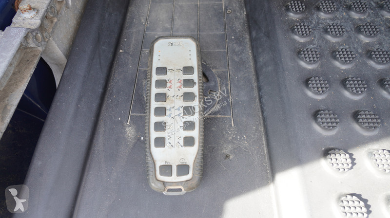Camion Volvo 380 HIAB PORTAL ARM SYSTEM 467.500KM