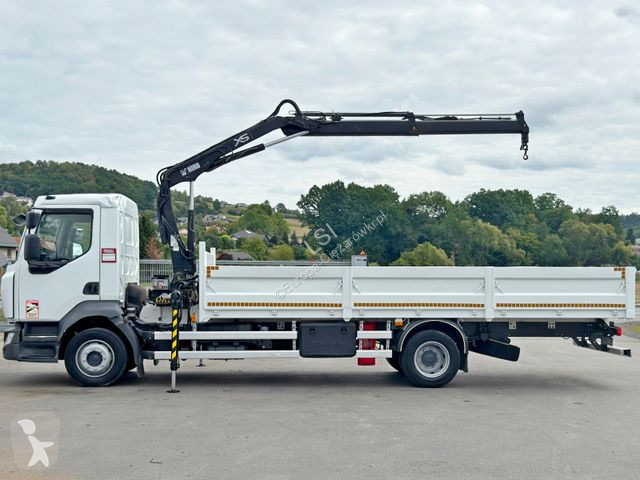 Kamion Renault D12.210 * HIAB 066 CL * TOPZUSTAND