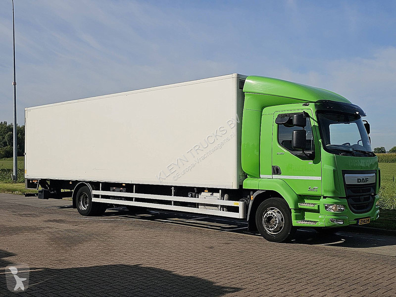 Camión DAF 230 16T AIRCO TAILLIFT