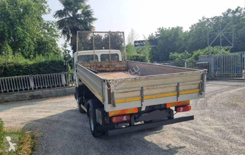 Camion Nissan