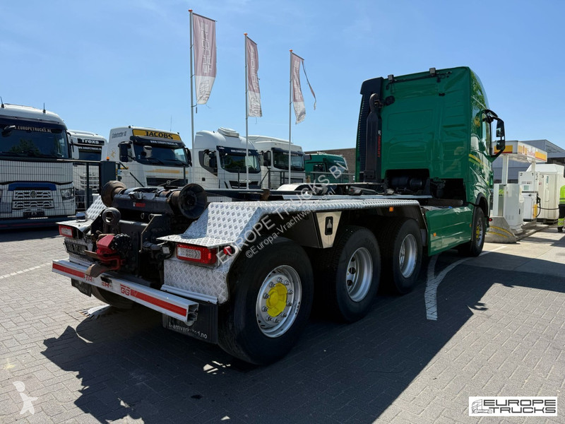 Kamion Volvo FH540 Full Air - Hiab Hook 21 T - 8x4
