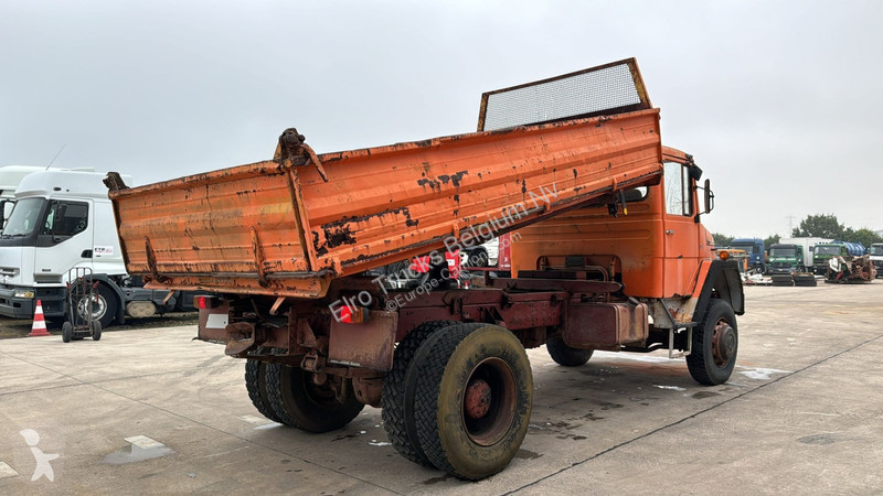 Camion Iveco 160 - 15 (GRAND PONT / LAMES / 4X4)