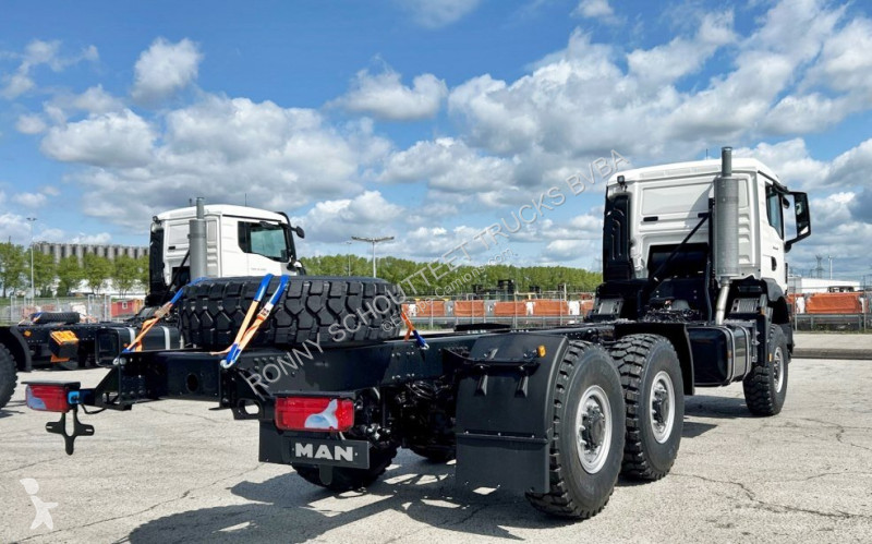 Camion MAN TGS 33.440 6x6 BB CH TGS 33.440 6x6...