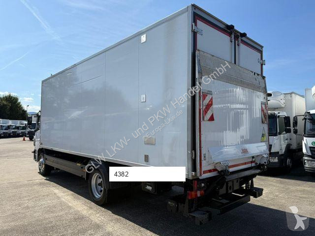 Kamion Mercedes ATEGO 1527 L Kühlkoffer 7,4 m...