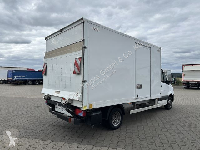 Camion Mercedes 516 4x2 LBW