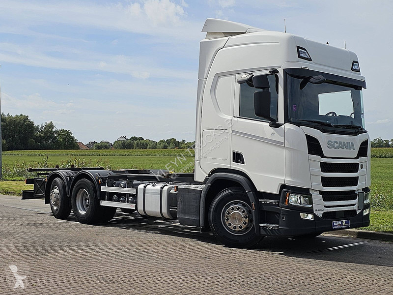 Camion Scania 6X2*4 RET. LED WB475