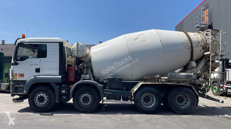 Kamion MAN 35.360 LIEBHERR 9M3 - Concrete...