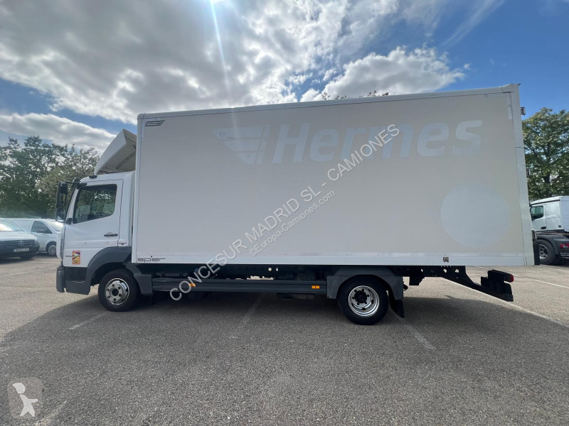 Kamion Mercedes  818 L