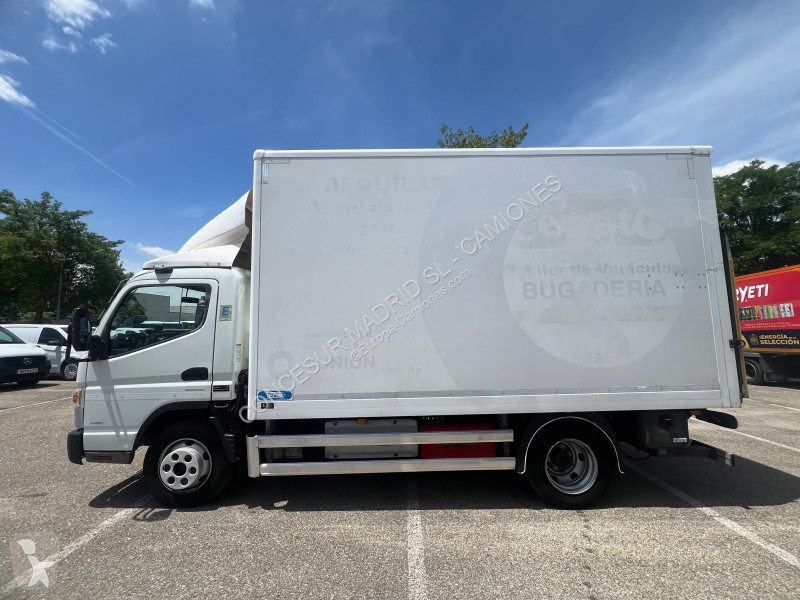 Camion Mitsubishi Fuso  7C15