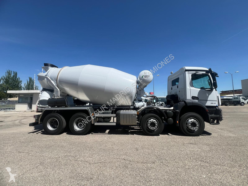 Kamion Mercedes  3240 B