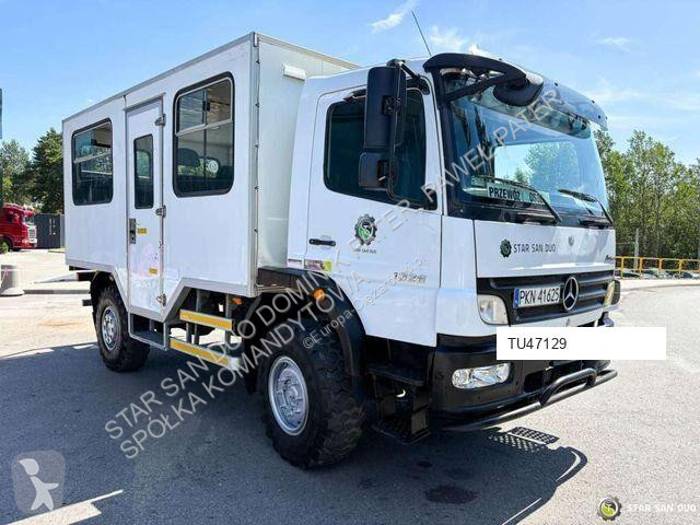 Camion Mercedes ATEGO 1326 4x4 Double Cab...