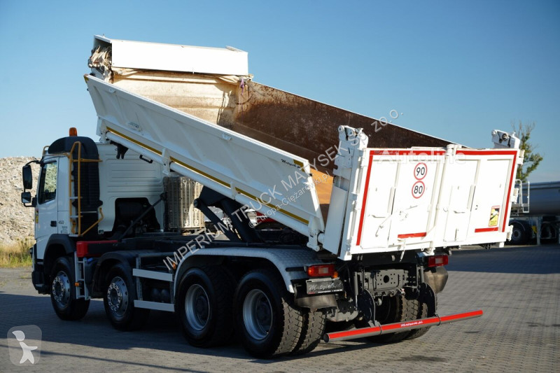 Kamion Volvo FMX 450