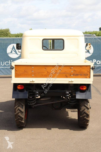 Camion Mercedes 401.104