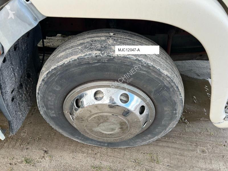 Nyttofordon Iveco 120E18 - 3 HORSES - MANUAL -...