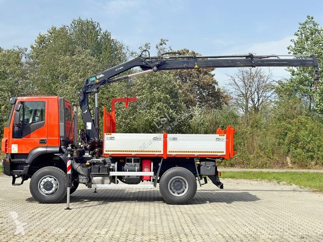 Camion Iveco TRAKKER 190T36 * HIAB 111 ES-2...