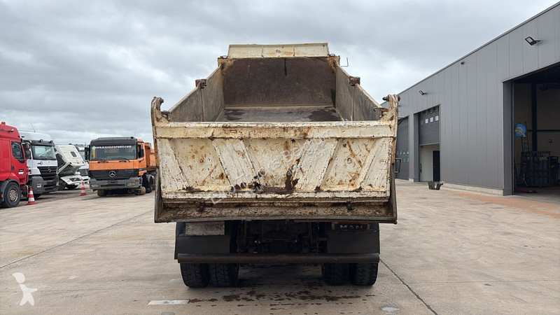 Camion MAN (BOITE MANUELLE / MANUAL GEARBOX / 6...