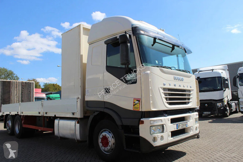 Camion Iveco 400 * EURO3 * 6X2 * LIFT * WINCH *...